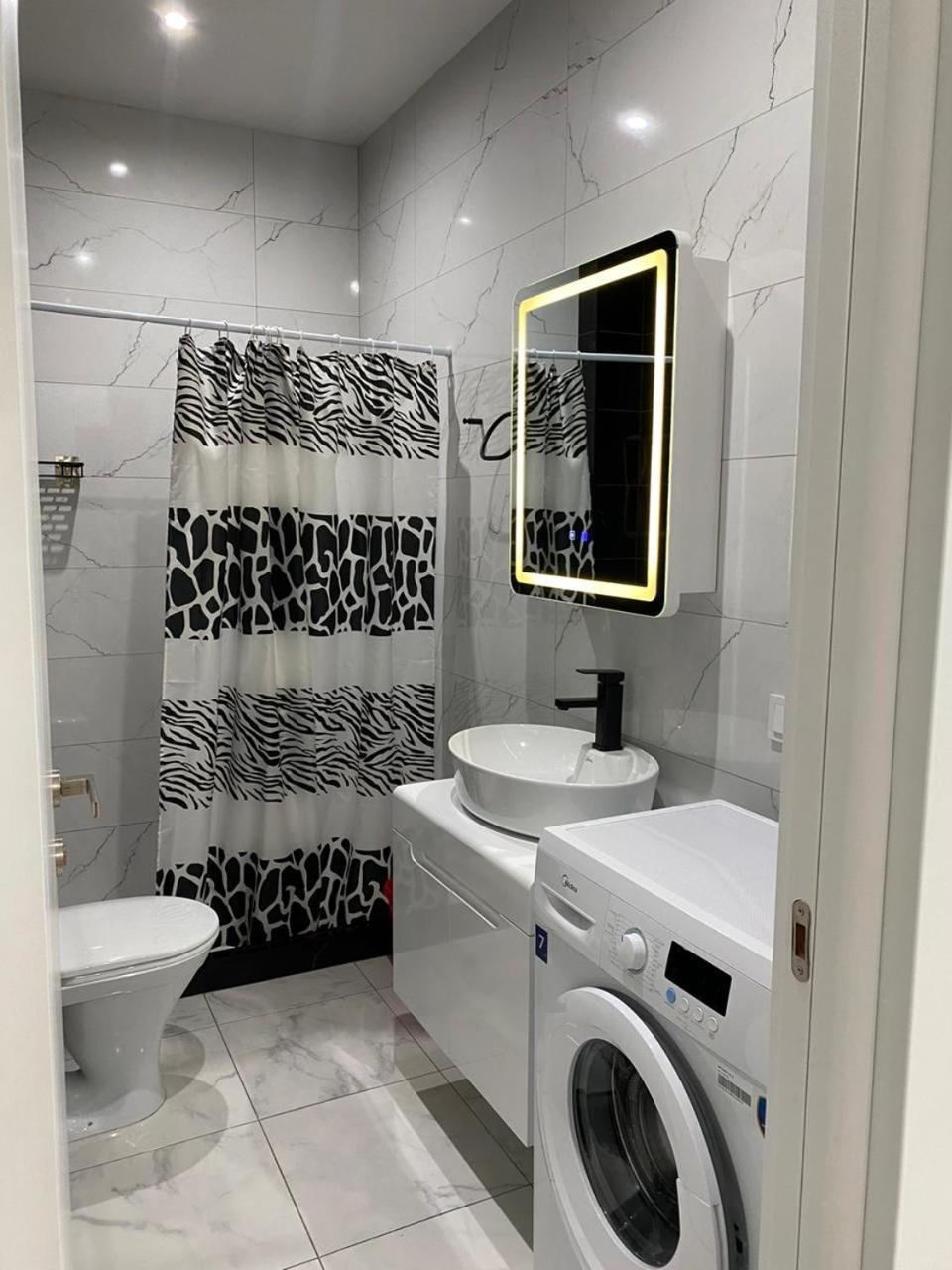 Apartment - "Exclusive" Tbilisi Exterior photo